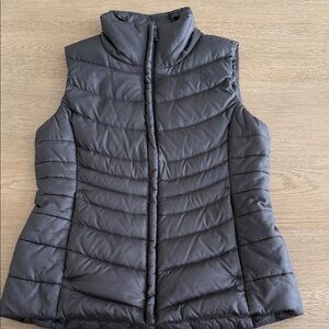 The North Face Women's Black Puffer Vest